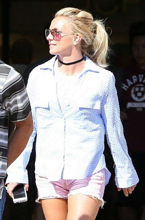 Britney Spears Out And About In West Hills