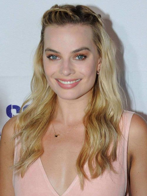 Margot Robbie at 7