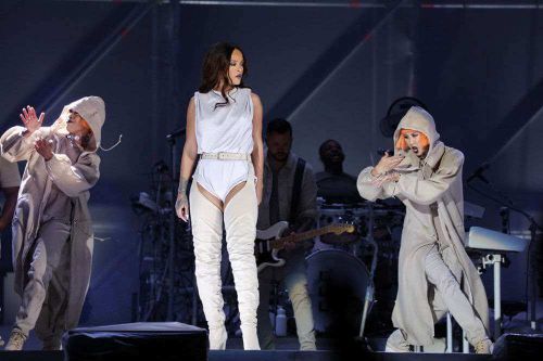 Rihanna performs at Meazza Stadium in Milano, Italy 3