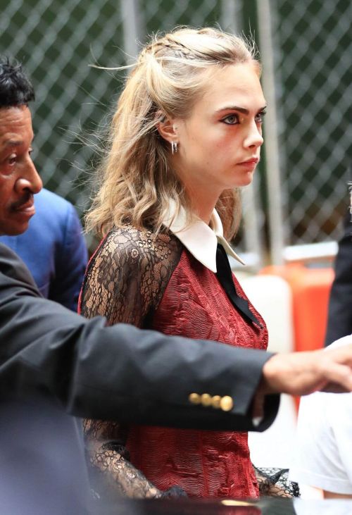 Cara Delevingne Arrives At Good Morning America Studio In New York 6