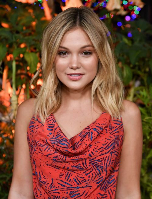 Olivia Holt Stills at Teen Vogue Young Hollywood Party in Los Angeles 1