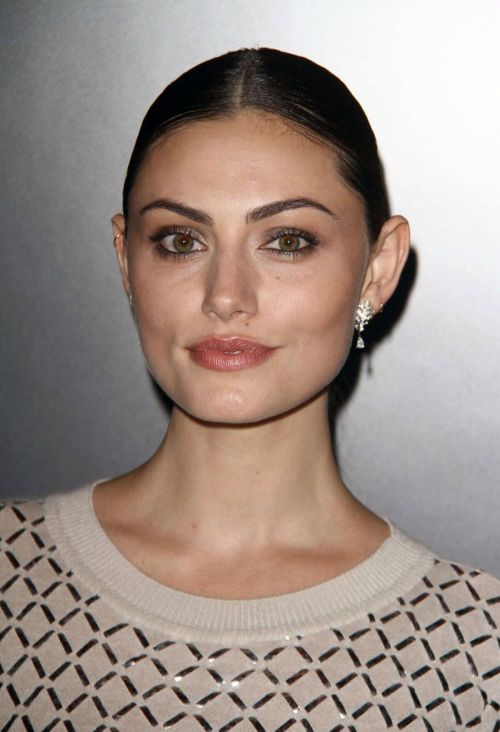 Phoebe Tonkin at Chanel Celebrates Launch in Los Angeles 12