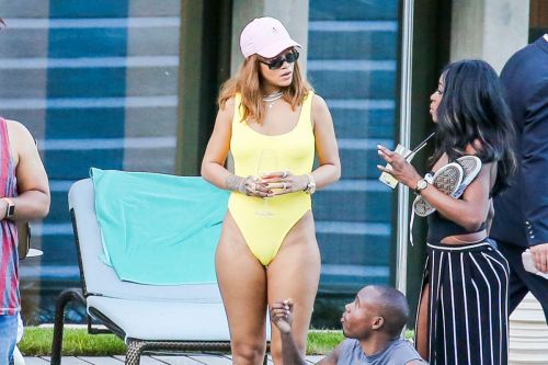 Rihanna in Swimsuit at Pool at her Hotel in Zurich 27