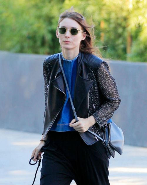 Rooney Mara Out with Her Dog in New York 4