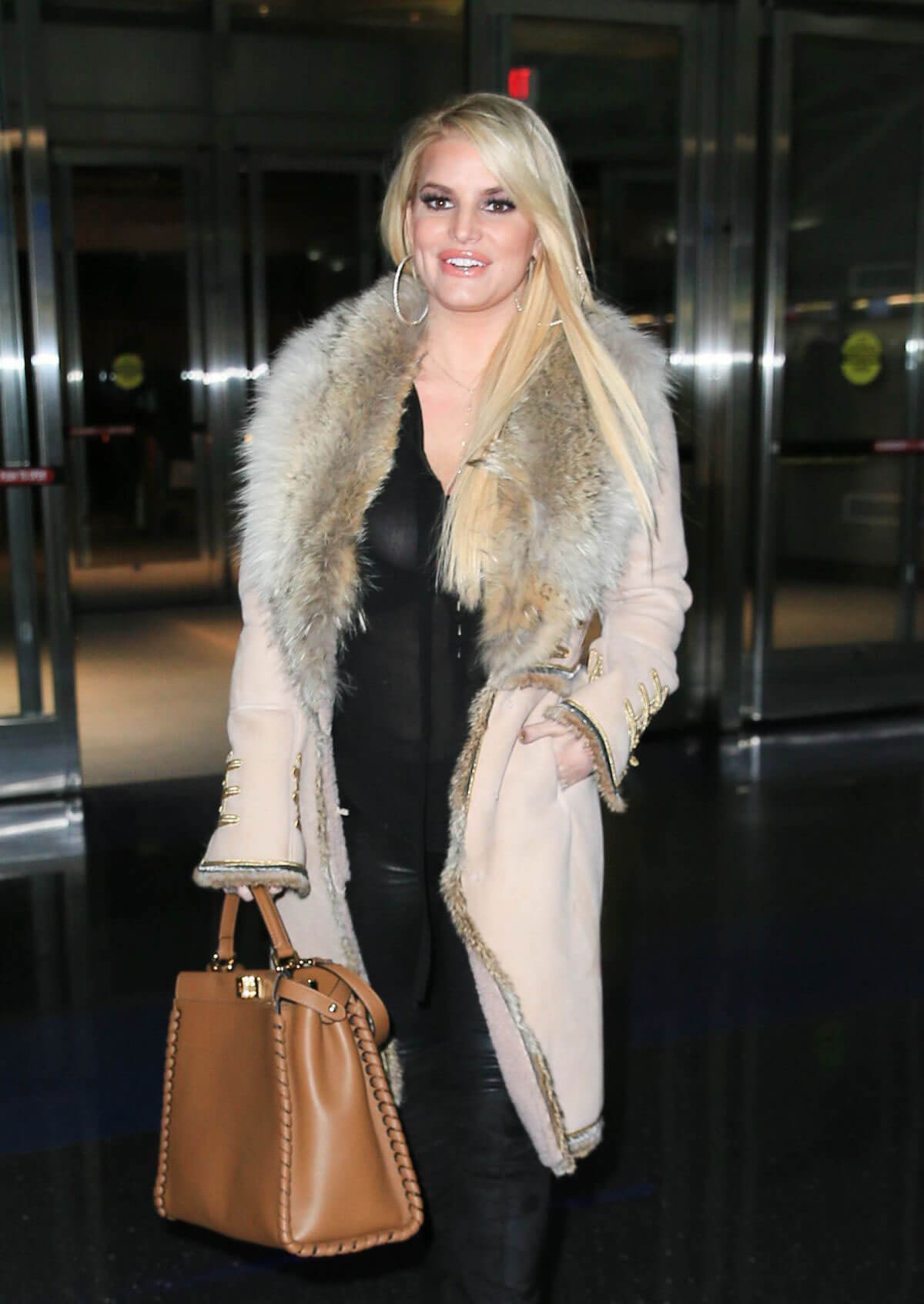 Jessica Simpson Stills Out and About in New York City