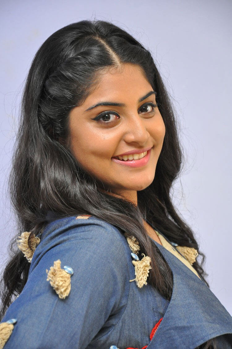 Manjima Mohan at Sahasam Swasaga Saagipo Press Meet Photos