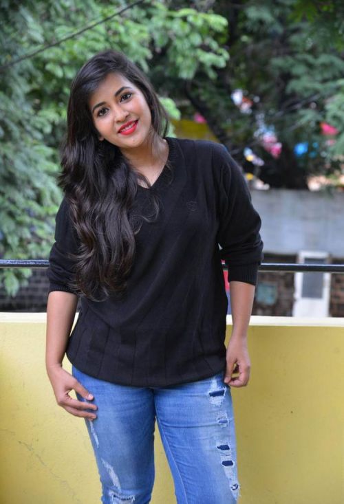 Telugu Actress Komali at Nenu Seethadevi Movie Release Date Press Meet 4