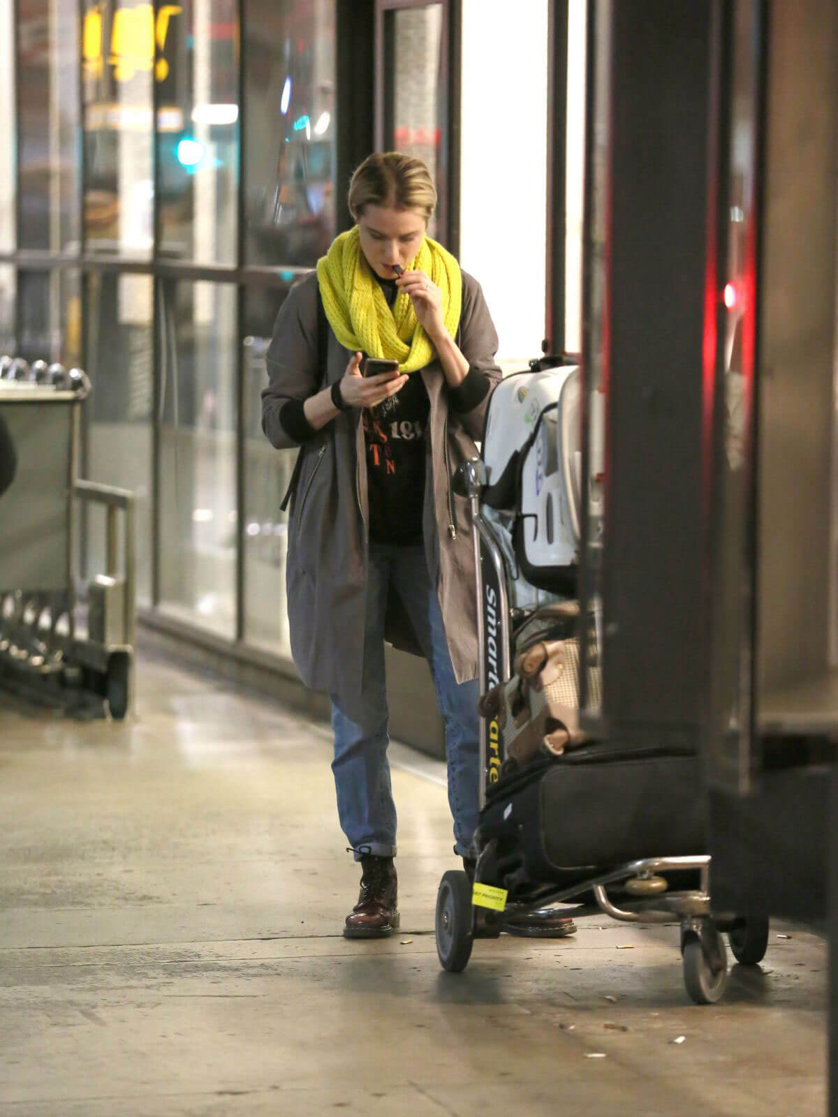 Evan Rachel Wood Stills at Los Angeles International Airport