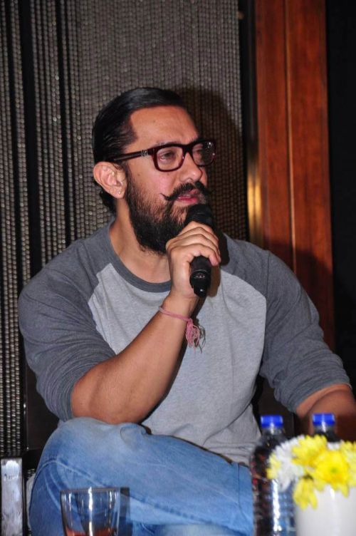 Aamir Khan Dangal Movie Press Meet Photos 2