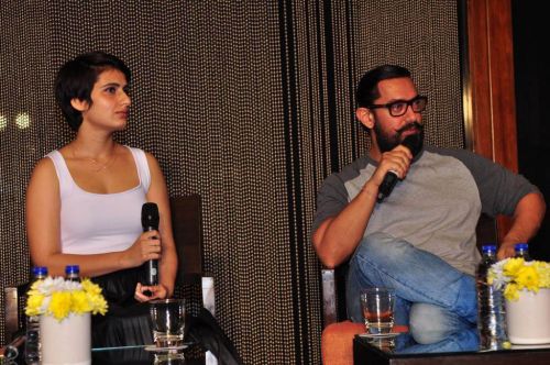 Aamir Khan Dangal Movie Press Meet Photos 11