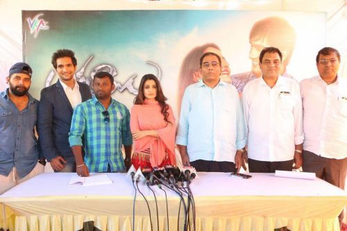 Asish Raj Aakatayi Movie Onlocation Press Meet Photos 5