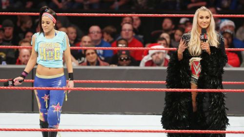 WWE - Raw Digitals 24