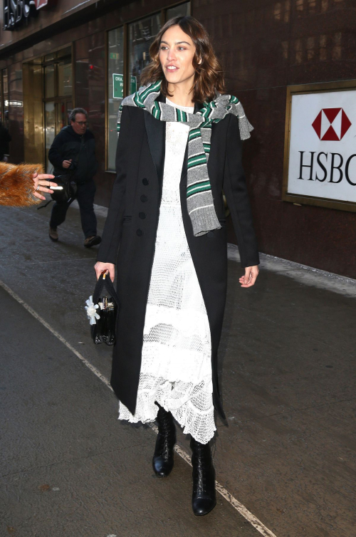 Alexa Chung Arrives at Calvin Klein Fashion Show in New York 9