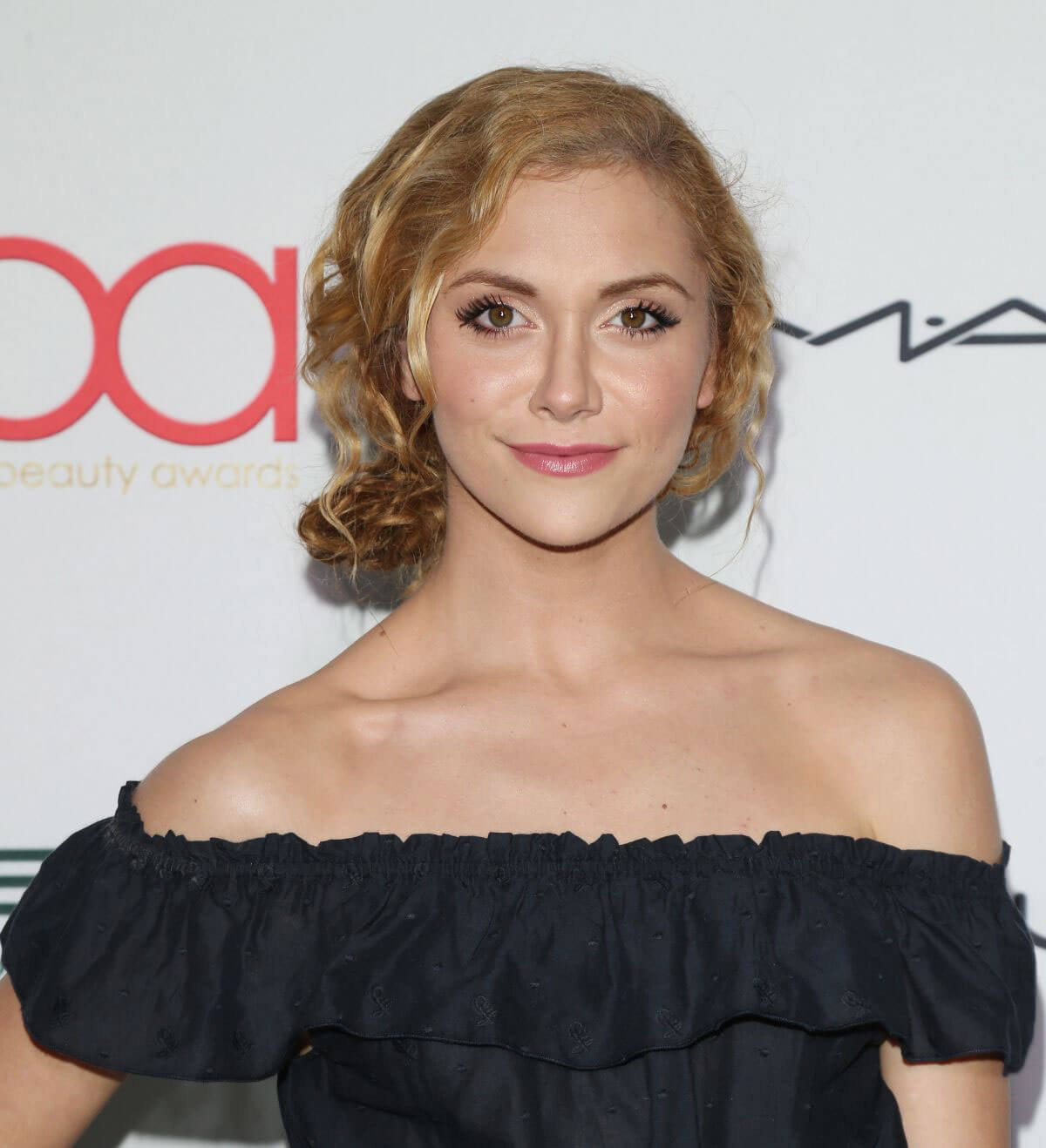 Alyson Stoner Stills at 3rd Annual Hollywood Beauty Awards in Los Angeles