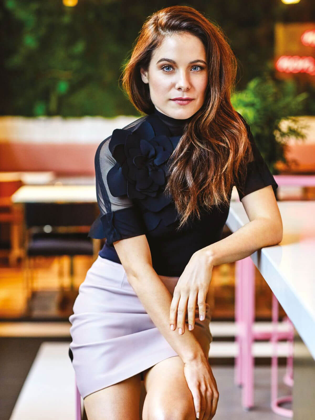 Caroline Dhavernas Stills in Chatelaine Magazine, March 2017