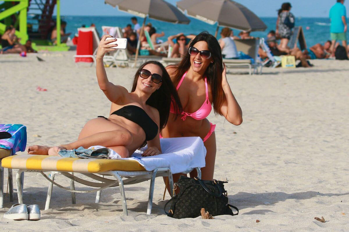 Elisa Scheffler and Claudia Romani in Bikinis at a Beach in Miami