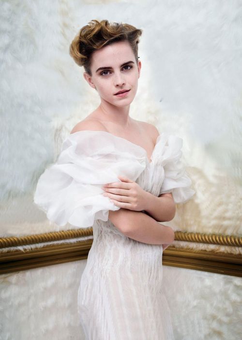 Emma Watson in Vanity Fair Magazine Photoshoot March 2017 3