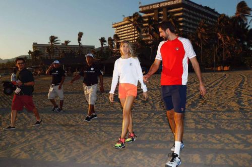 Eugenie Bouchard Stills on the Set of a Photoshoot at a Beach in Acapulco 1