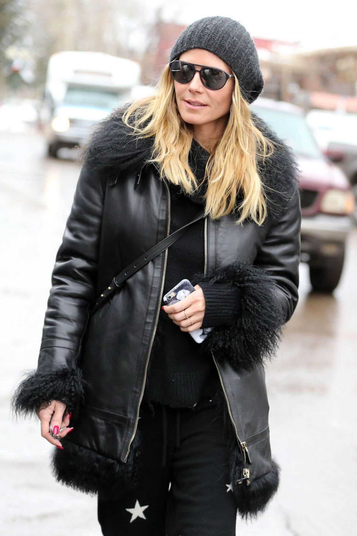 Heidi Klum Shopping in Aspen