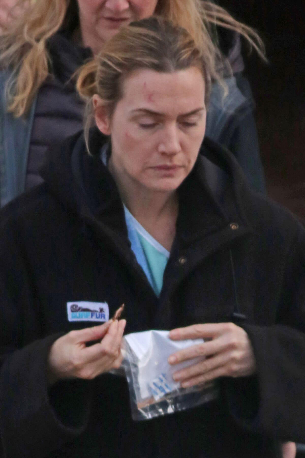 Kate Winslet at Eagle Ridge Hospital in Port Moody