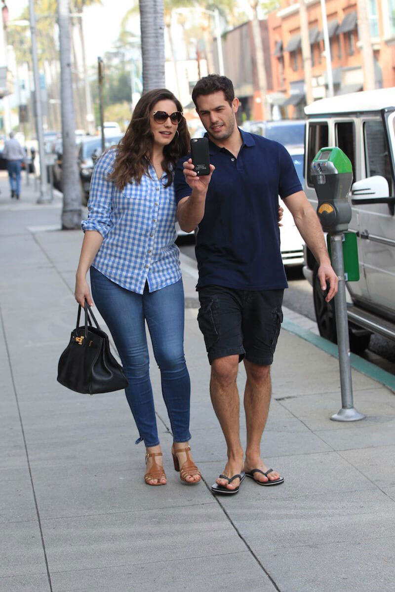 Kelly Brook Stills Out with Her Boyfriend in Beverly Hills