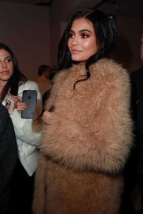 Kylie Jenner Stills Leaves Jeremy Scott Fashion Show 1