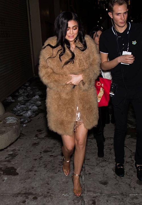 Kylie Jenner Stills Leaves Jeremy Scott Fashion Show 8