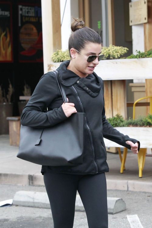 Lea Michele Stills Leaving M Cafe in Los Angeles 5