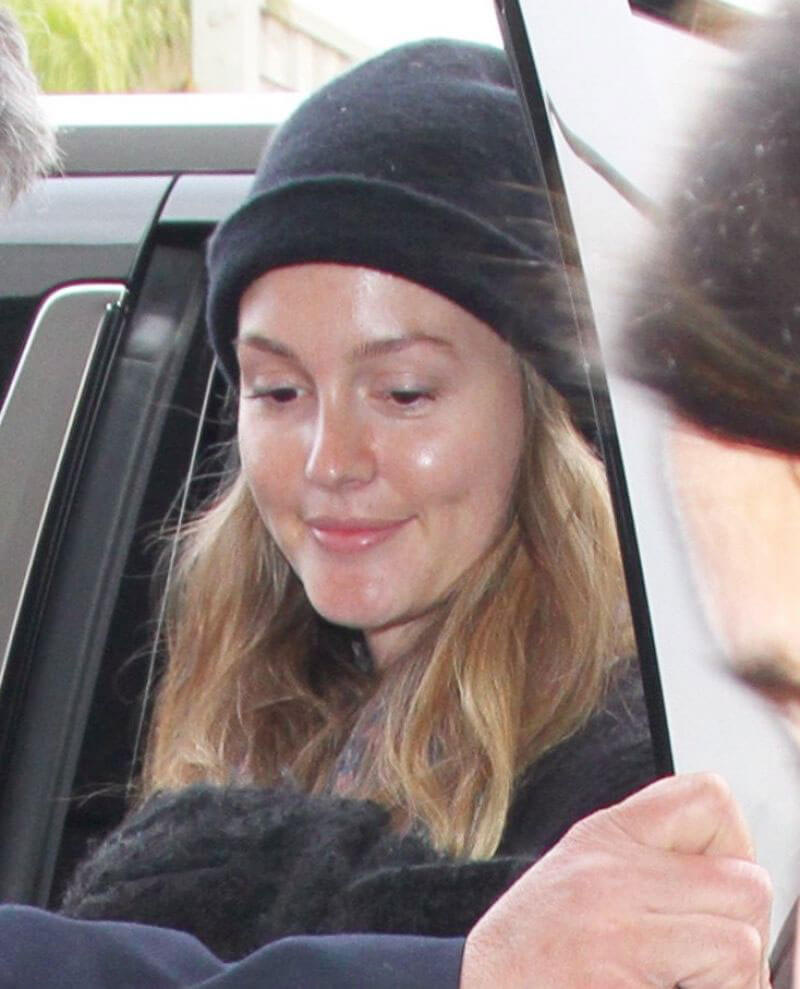 Leighton Meester With No Makeup at LAX Airport in Los Angeles