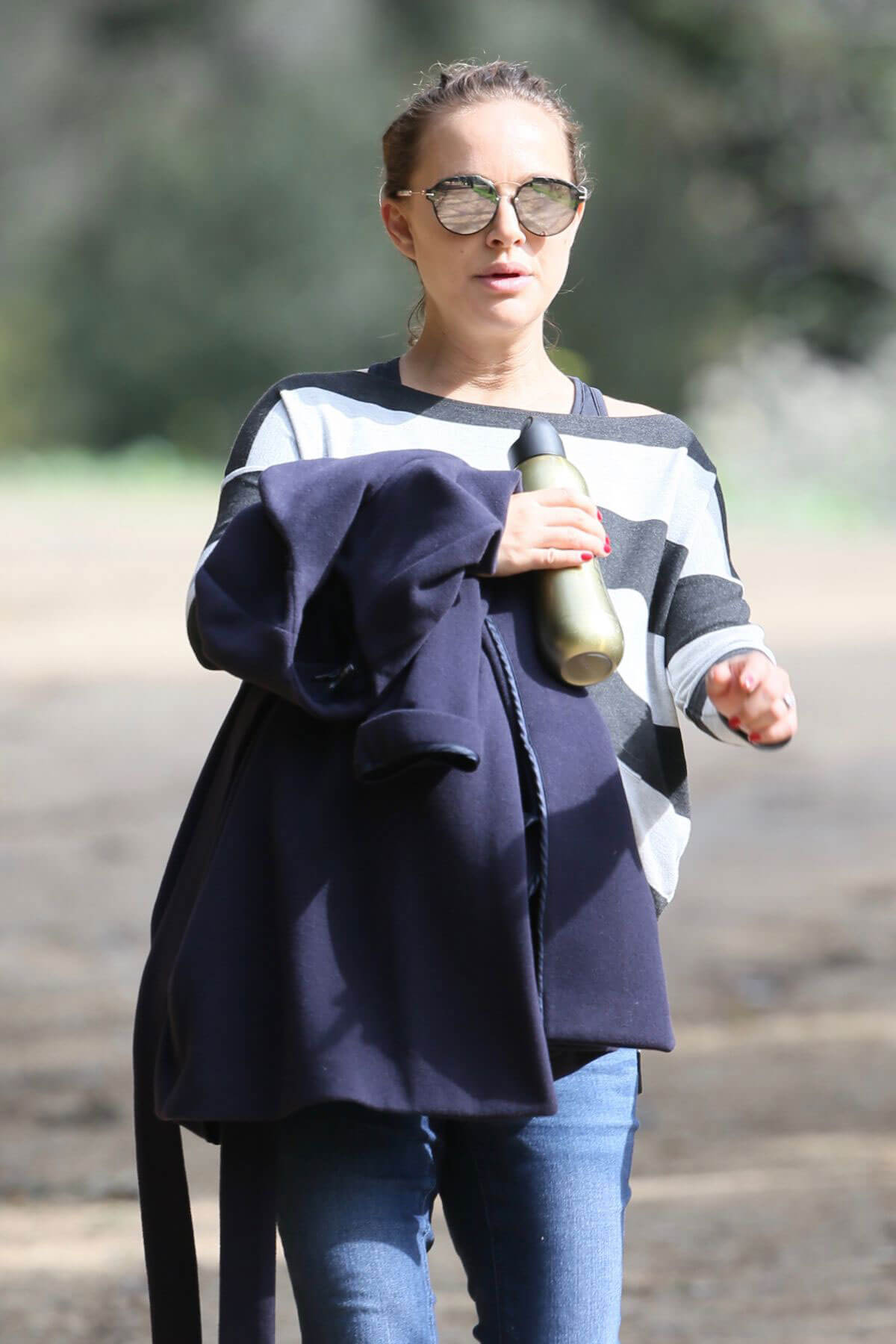 Pregnant Natalie Portman Out Hiking in Los Angeles