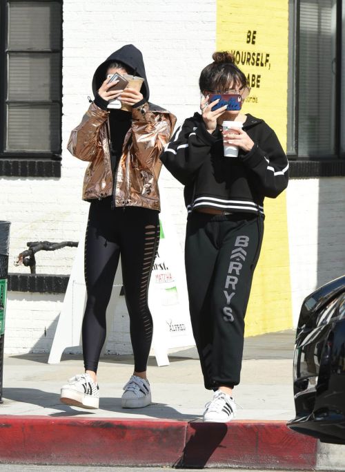 Vanessa Hudgens and Stella Hudgens Stills Out for Coffee in Los Angeles 4