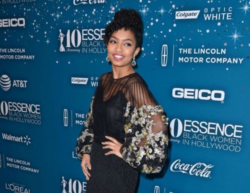 Yara Shahidi Stills at Essence Black Women in Hollywood Awards in Los Angeles 2