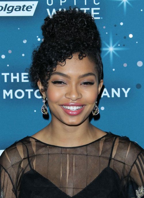 Yara Shahidi Stills at Essence Black Women in Hollywood Awards in Los Angeles 5