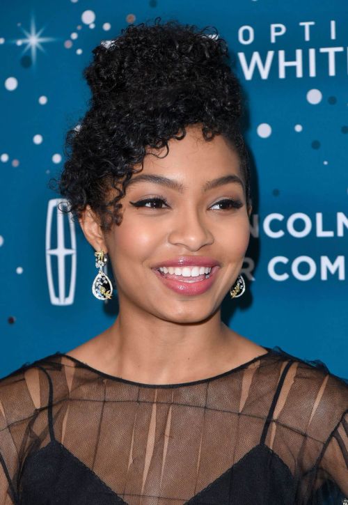 Yara Shahidi Stills at Essence Black Women in Hollywood Awards in Los Angeles 7