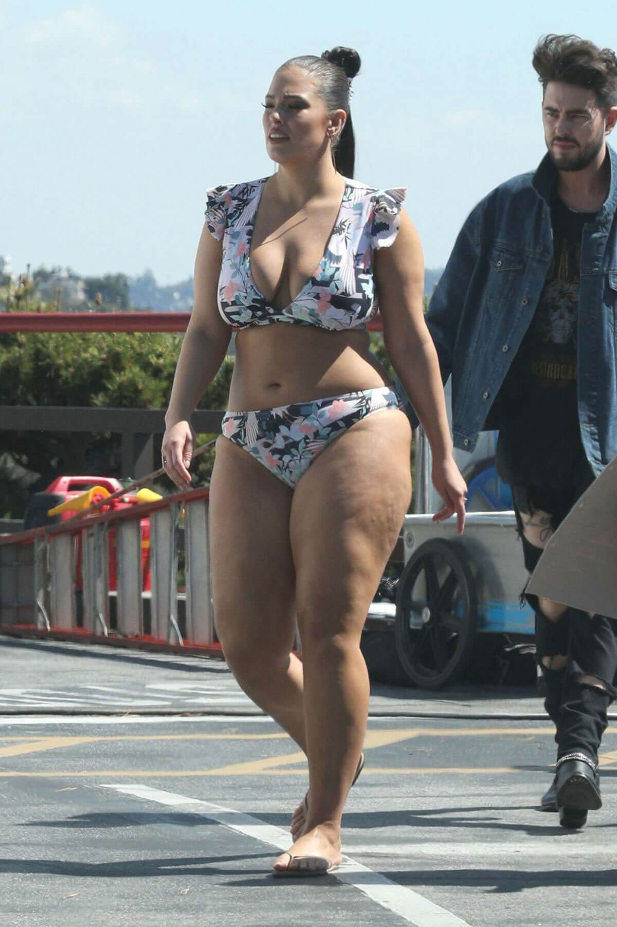 Ashley Graham Stills in Bikini at a Photoshoot in Los Angeles