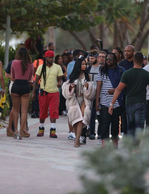 Nicki Minaj Stills on the Set of a Music Video in Miami Beach 1