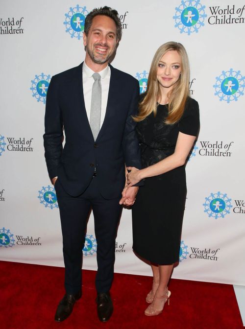 Amanda Seyfried Stills at World of Children Hero Award in Beverly Hills 5