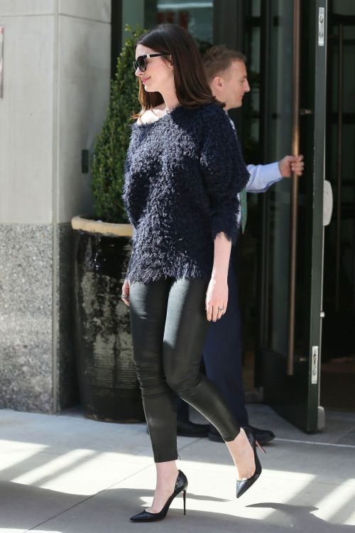 Anne Hathaway Stills Out in New York 3