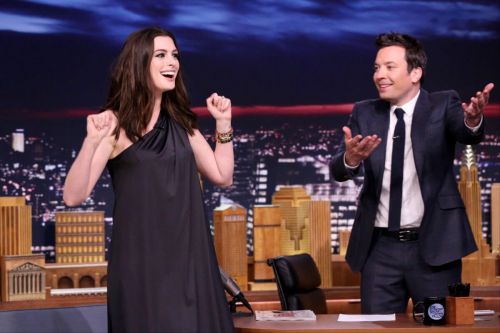 Anne Hathaway Stills at Tonight Show Starring Jimmy Fallon 16