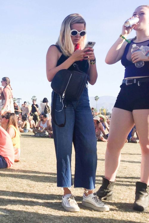 Ava Elizabeth Phillippe Stills at Coachella Valley Festival in Indio 4