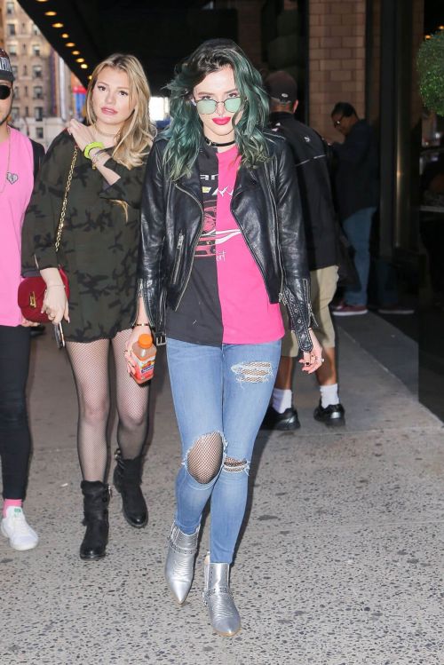 Bella Thorne Stills Out and About in New York 4