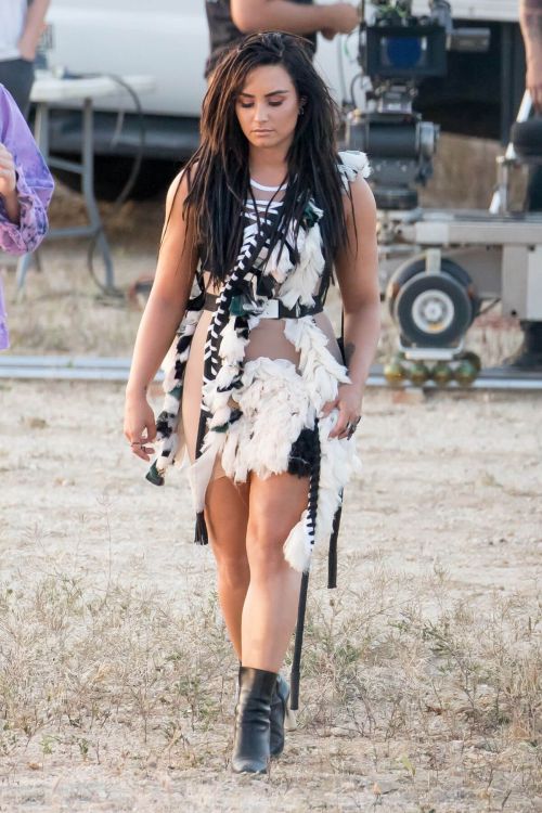 Demi Lovato Stills on the Set of No Promises Music Video in Los Angeles 5