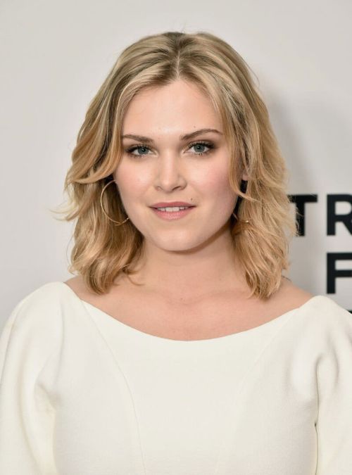 Eliza Taylor Stills at Thumper Premiere at 2017 Tribeca Film Festival in New York 1