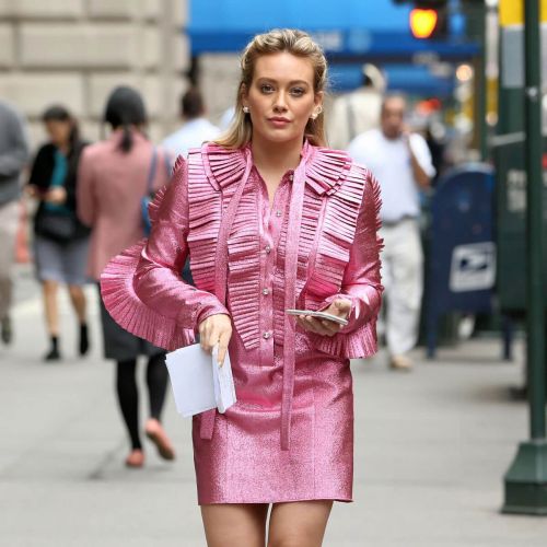 Hilary Duff Stills on the Set of Younger in New York 13