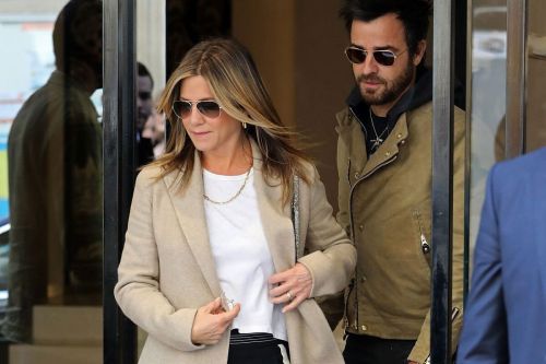Jennifer Aniston and Justin Theroux Stills Leaving Chanel Store in Paris 3