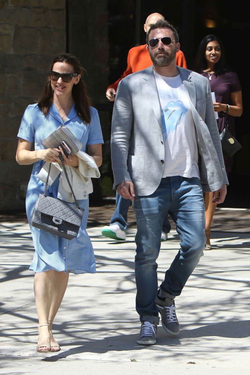 Jennifer Garner and Ben Affleck Leaves Church in Pacific Palisades 1