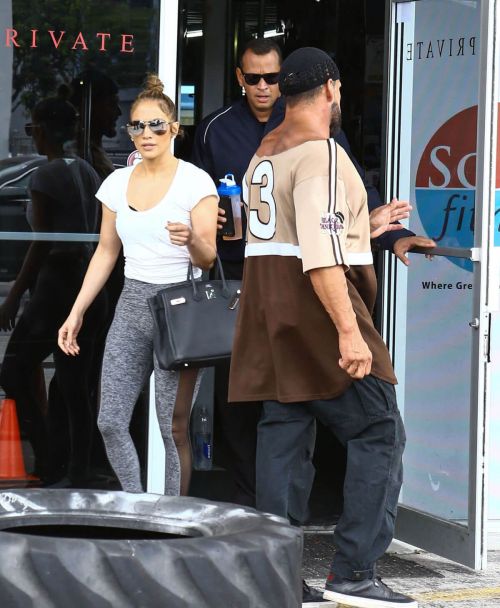 Jennifer Lopez and Alex Rodriguez Leaves a Gym in Miami 8