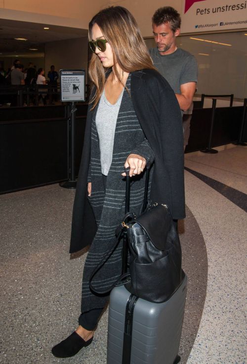 Jessica Alba Stills at Los Angeles International Airport 8