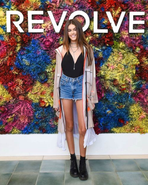 Kaia Jordan Gerber at Revolve Desert House at 2017 Coachella in Indio 1