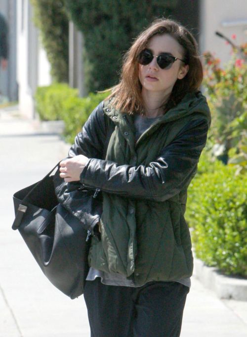 Lily Collins Stills Out and About in Los Angeles 5